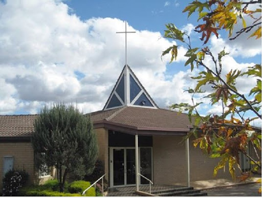 Holy Cross Lutheran Church