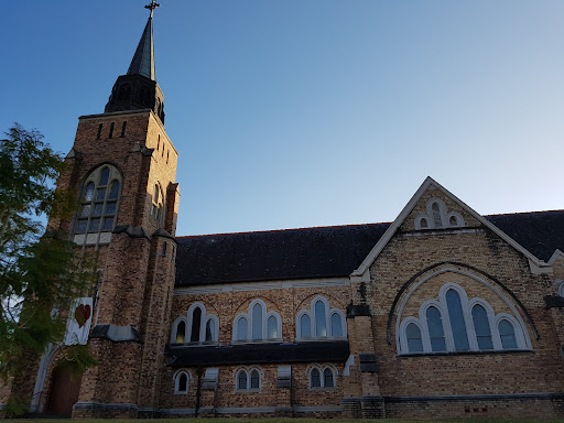 St Andrew's Anglican Church / Parish of Lismore