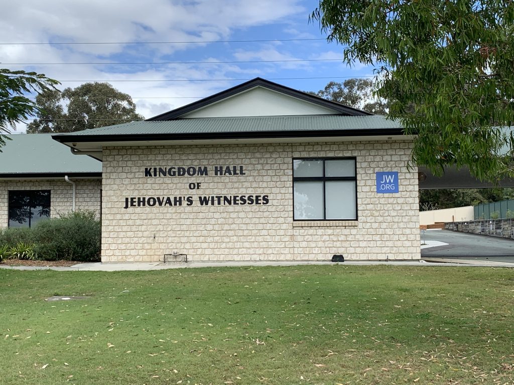 kingdom hall of jehovahs witnesses 1