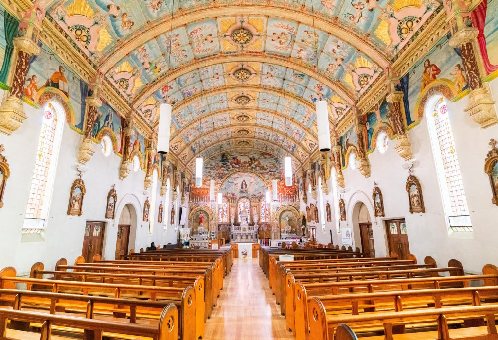 the best churches in bairnsdale
